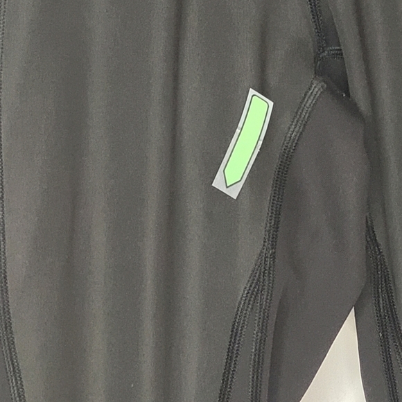 Lululemon Wunder Under High-Rise Tight *Shine 28" in Black - Size 6 - Picture 14 of 15